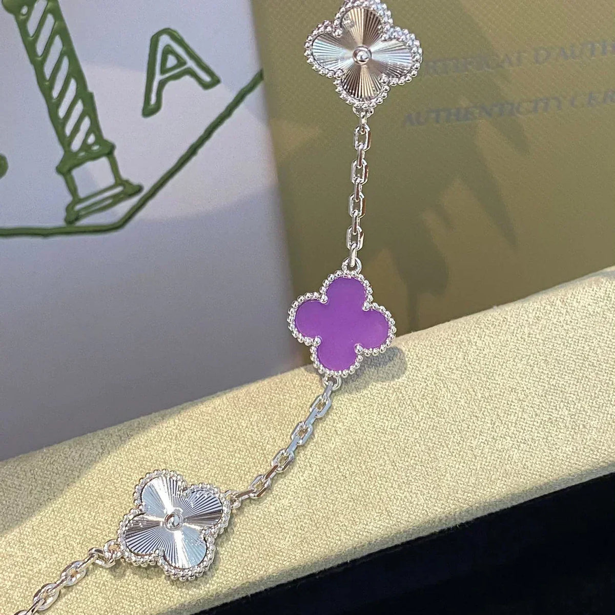 [⭐Sparkve] CLOVER 5 MOTIF VIOLET BRACELET COLLECTION