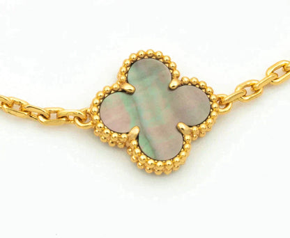 [⭐Sparkve] CLOVER 5 MOTIF GRAY MOP BRACELET COLLECTION
