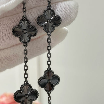 [⭐Sparkve]CLOVER 5 MOTIF BLACK BRACELET