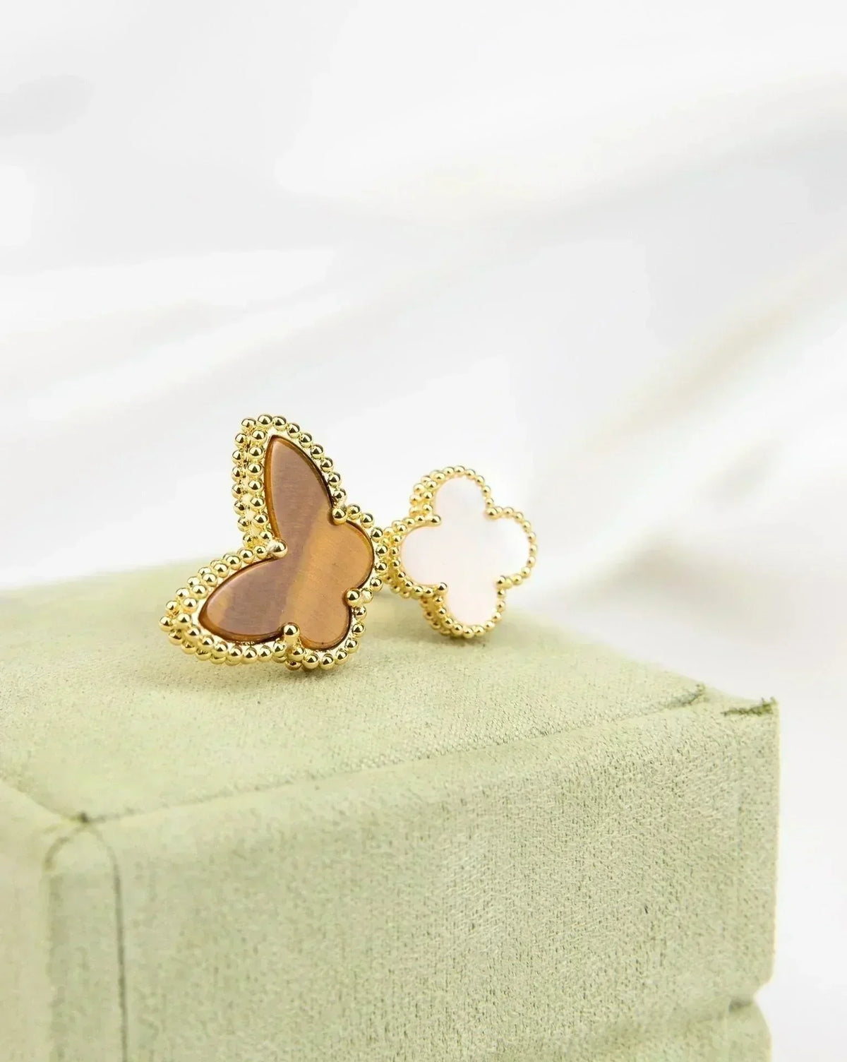 [⭐Sparkve]Sparkve BETWEEN THE FINGER RING