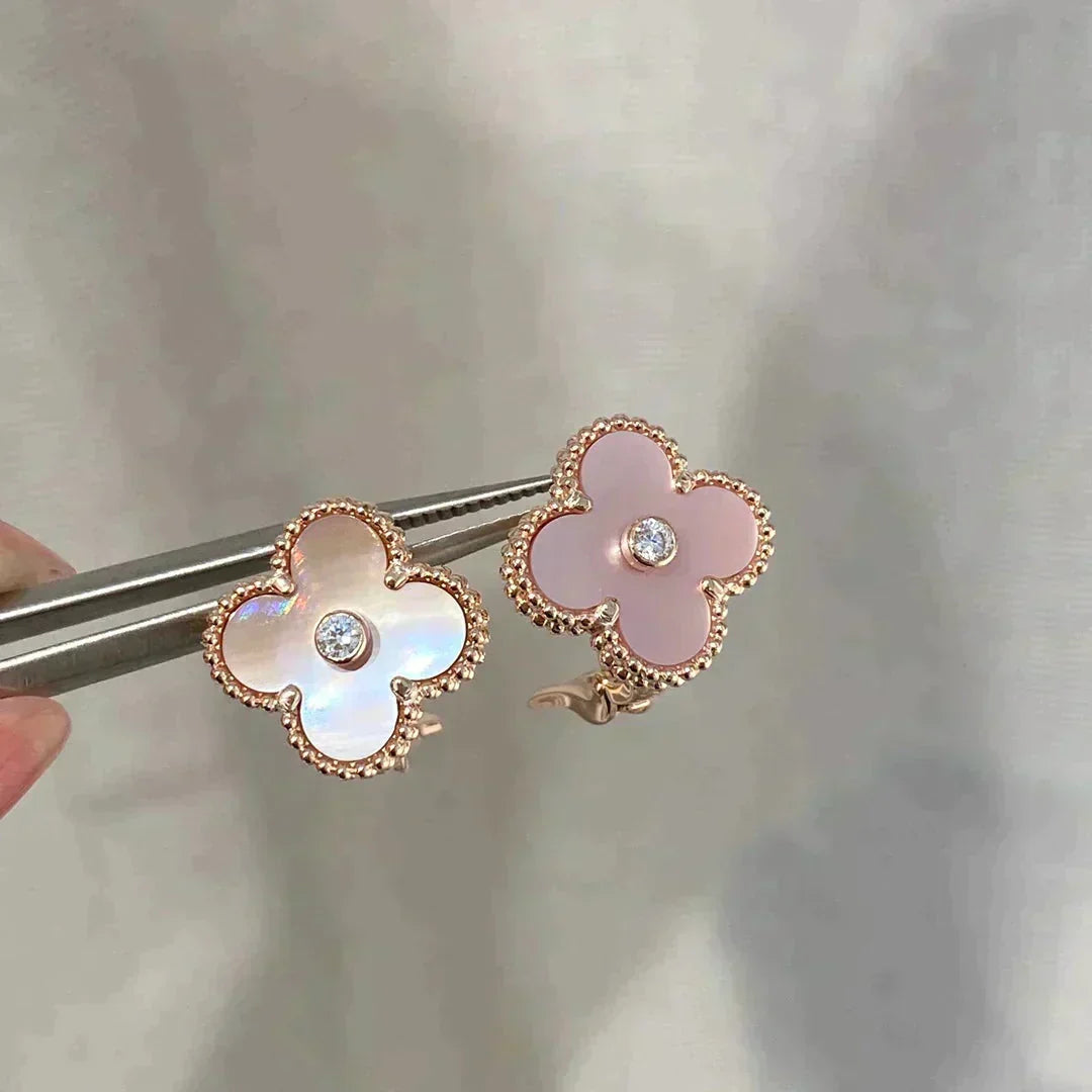 [⭐Sparkve]CLOVER MEDIUM 1 MOTIFS  PINK MOP DIAMOND EARRINGS