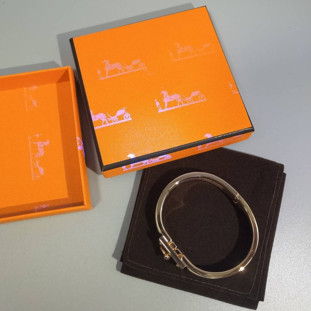 [⭐Sparkve]H ROUGE BRACELET