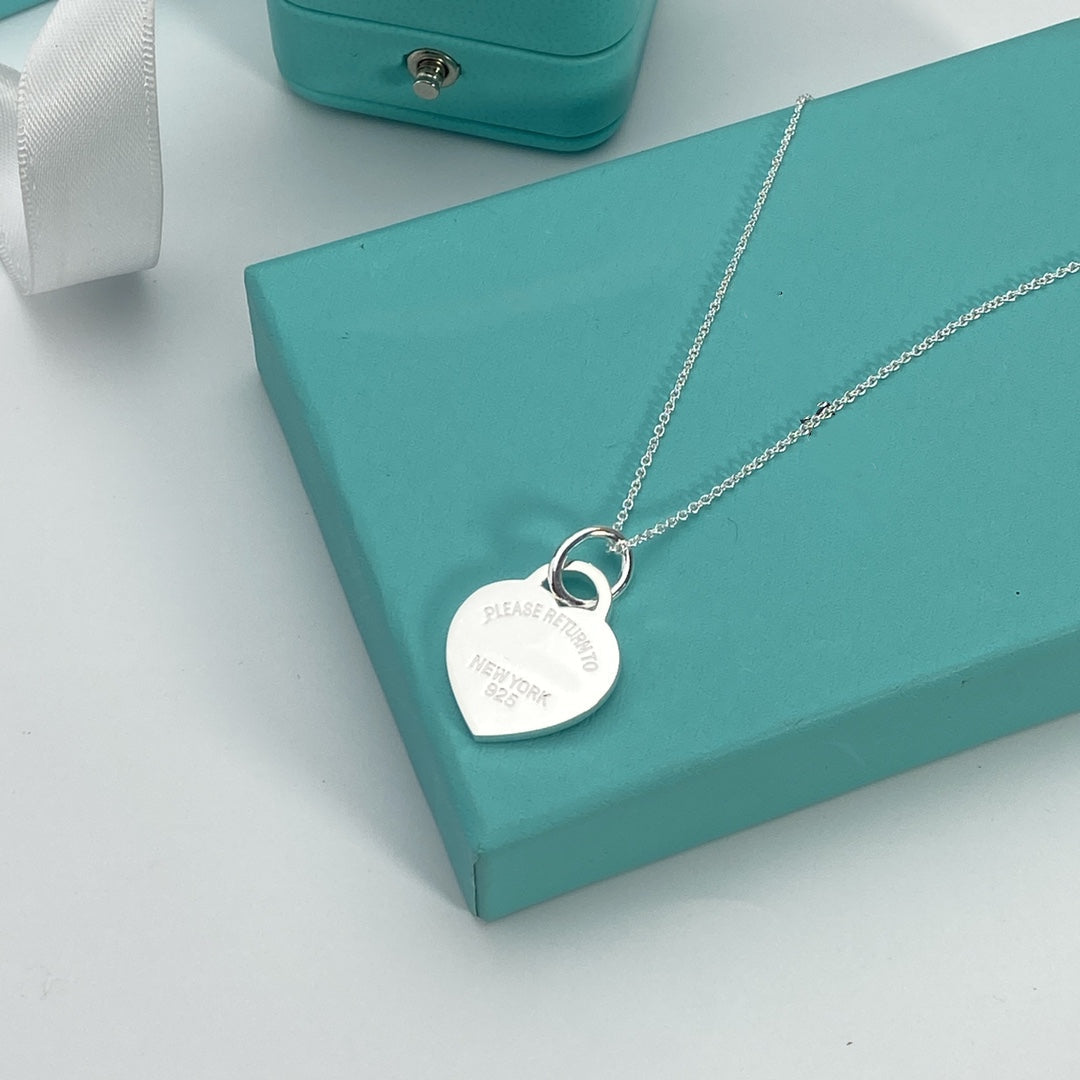 [⭐Sparkve Jewels]HEART PEDANT SILVER NECKLACE