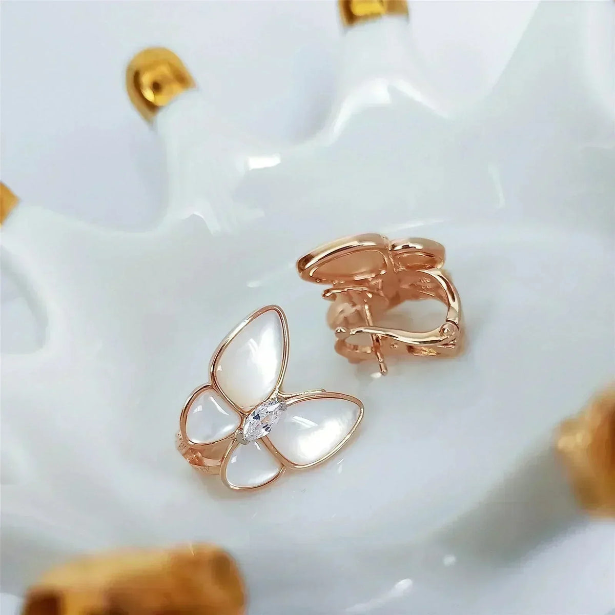 [⭐Sparkve]BUTTERFLY MOP DIAMOND EARRINGS