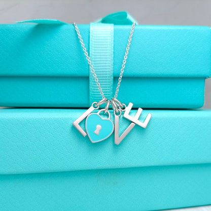 [⭐Sparkve Jewels]LOVE TEXT PEDANT NECKLACE