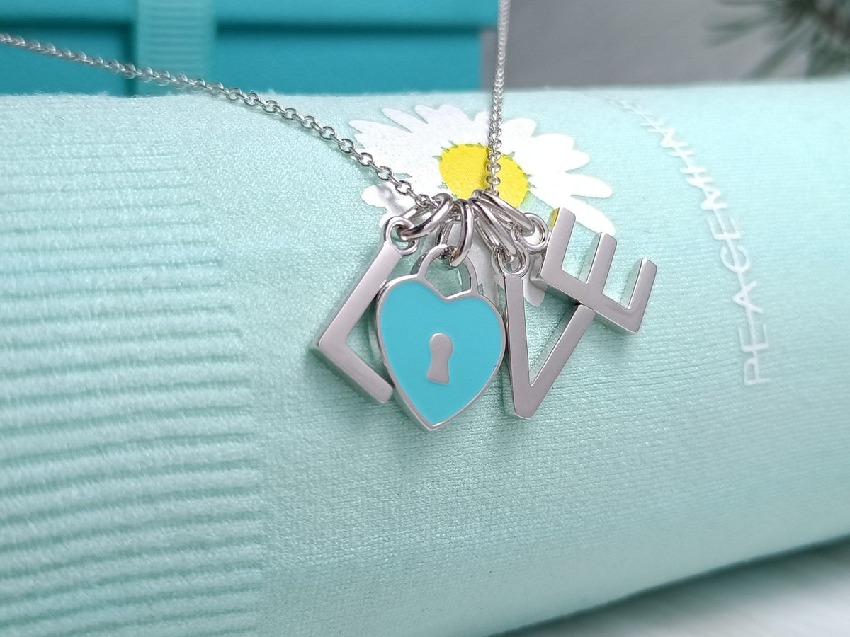 [⭐Sparkve Jewels]LOVE TEXT PEDANT NECKLACE