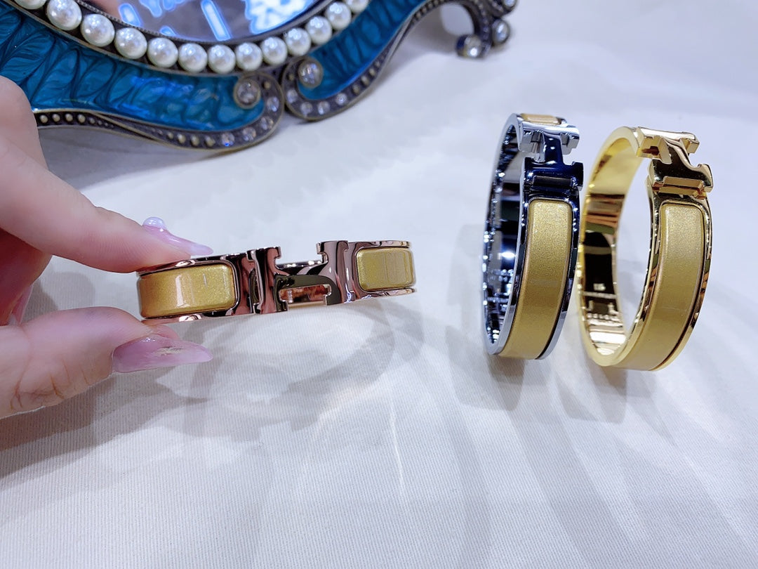 [⭐Sparkve]H CHAMPAGNE BRACELET