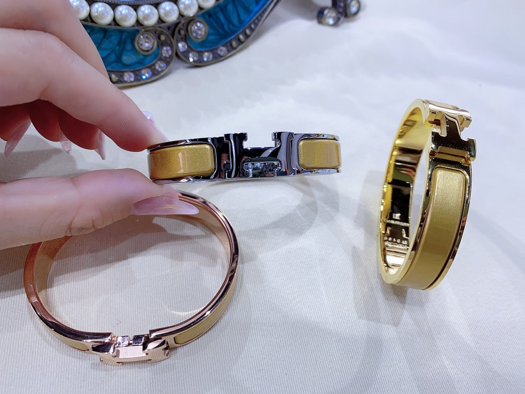 [⭐Sparkve]H CHAMPAGNE BRACELET