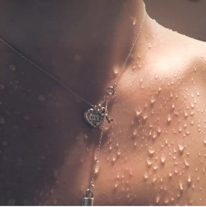 [⭐Sparkve Jewels]KEY AND HEART SILVER NECKLACE