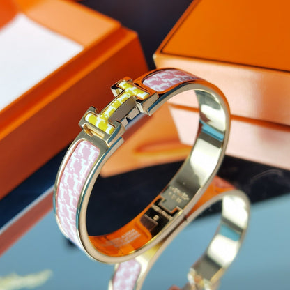 [⭐Sparkve]H HORSE BRACELET 12MM