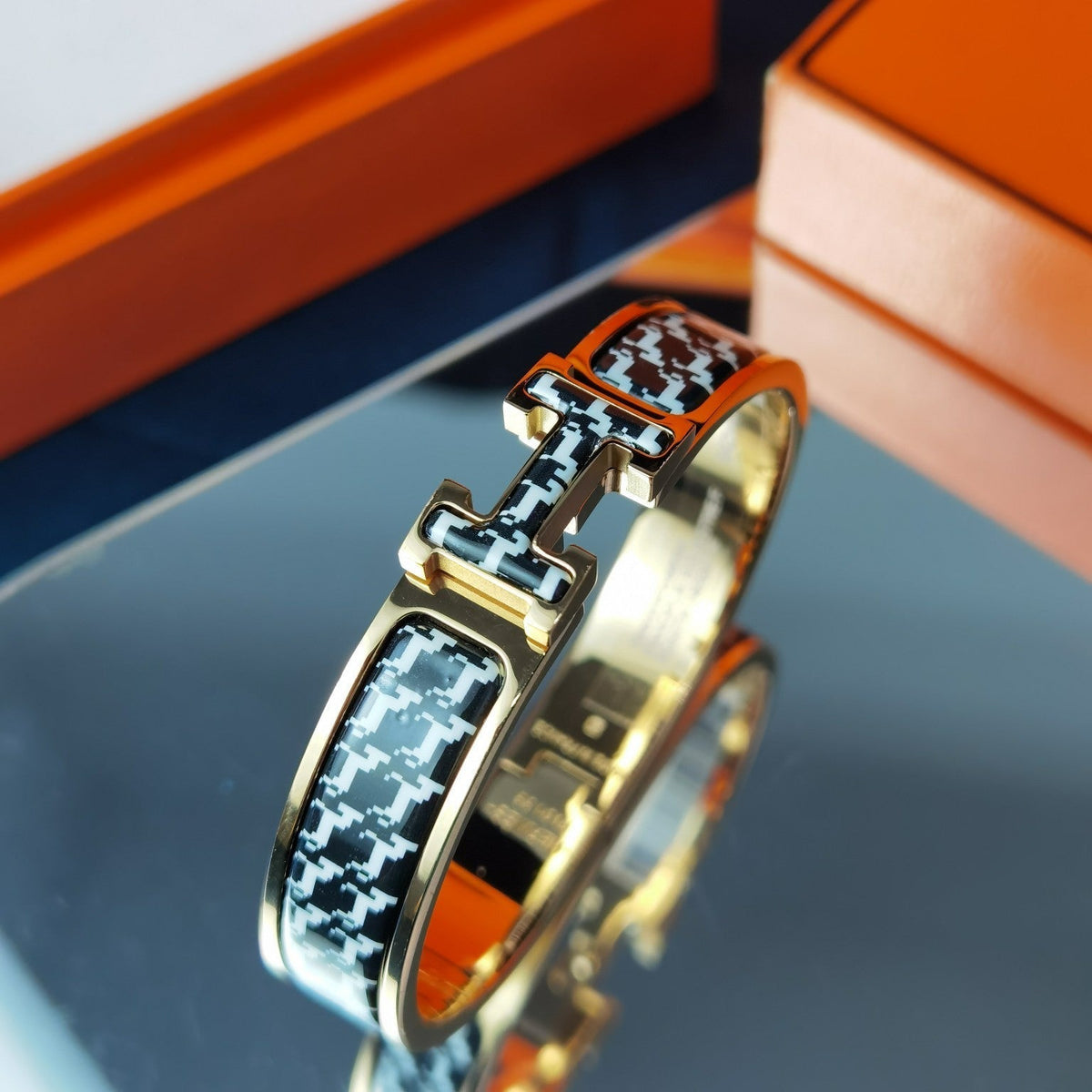[⭐Sparkve]H HORSE BRACELET 12MM