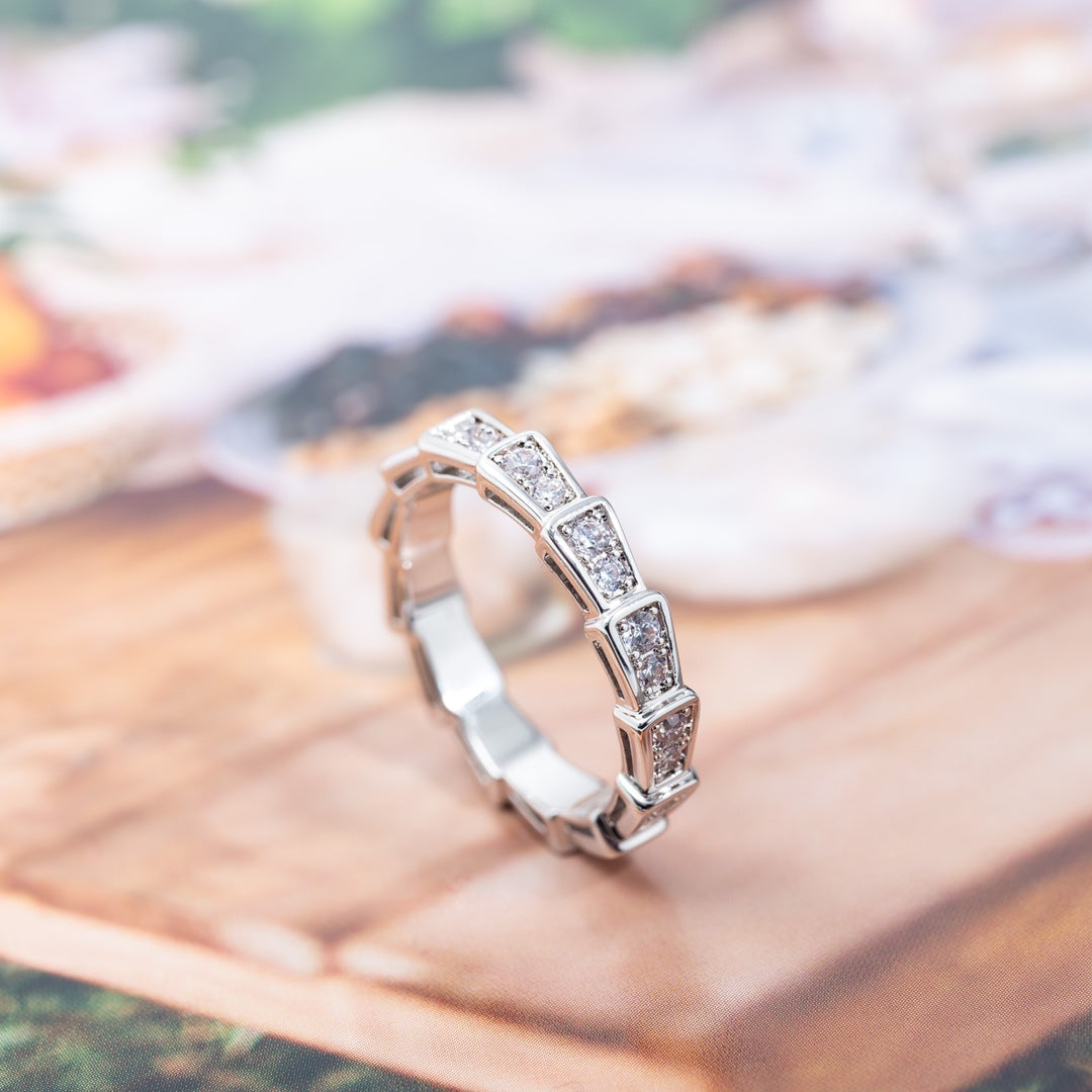 [⭐Sparkve]SERPENTI RING SILVER DIAMOND PAVED 3MM