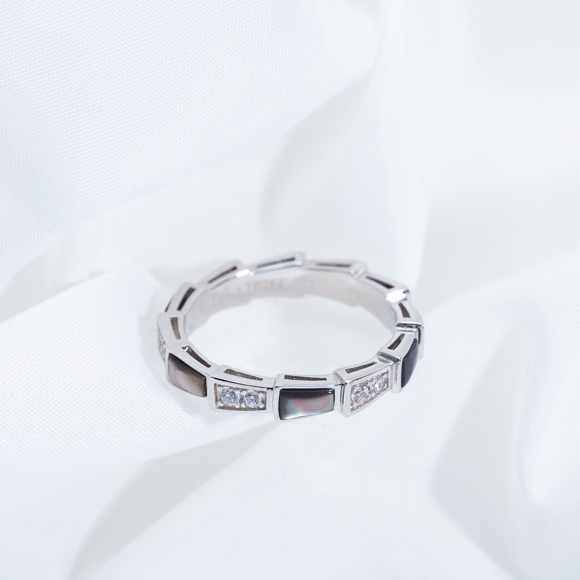 [⭐Sparkve]SERPENTI RING SILVER  DIAMOND BLACK MOP 3MM