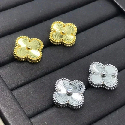 [⭐Sparkve]CLOVER MINI 9.5MM LASER EARRINGS
