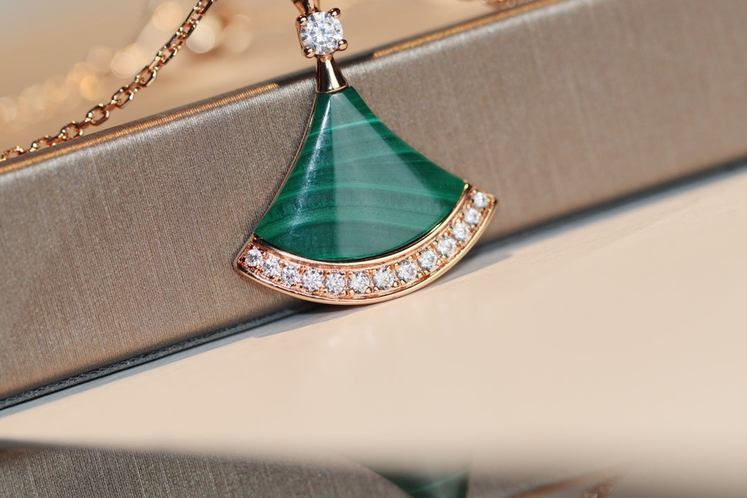 [⭐Sparkve]DREAM NECKLACE MALACHITE DIAMOND