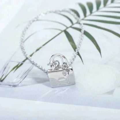 [⭐Sparkve]AMULETTE PEDANT SILVER NECKLACE