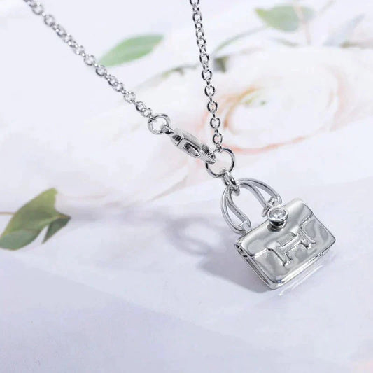 [⭐Sparkve]AMULETTE PEDANT SILVER NECKLACE