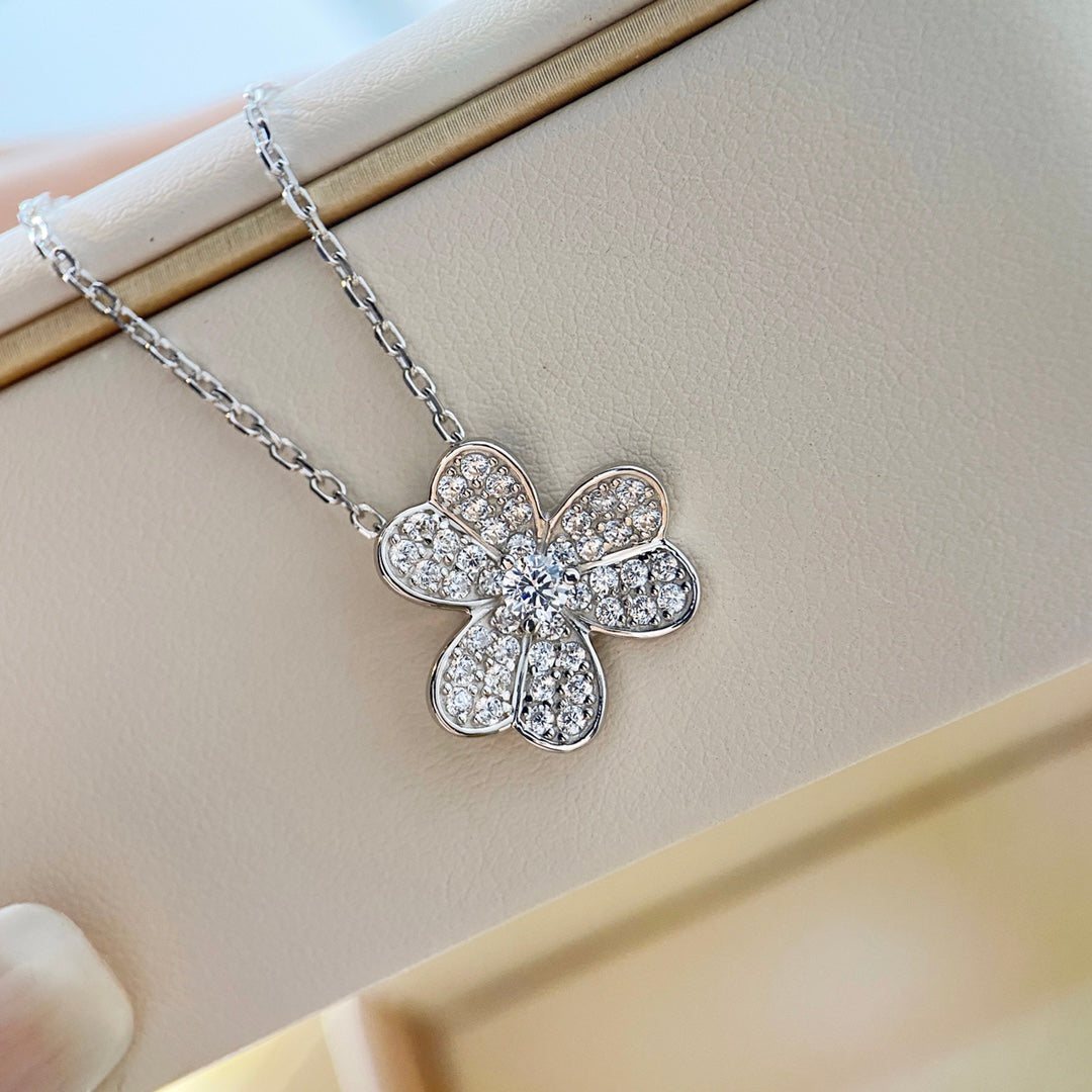 [⭐Sparkve]CLOVER DIAMOND NECKLACE SILVER