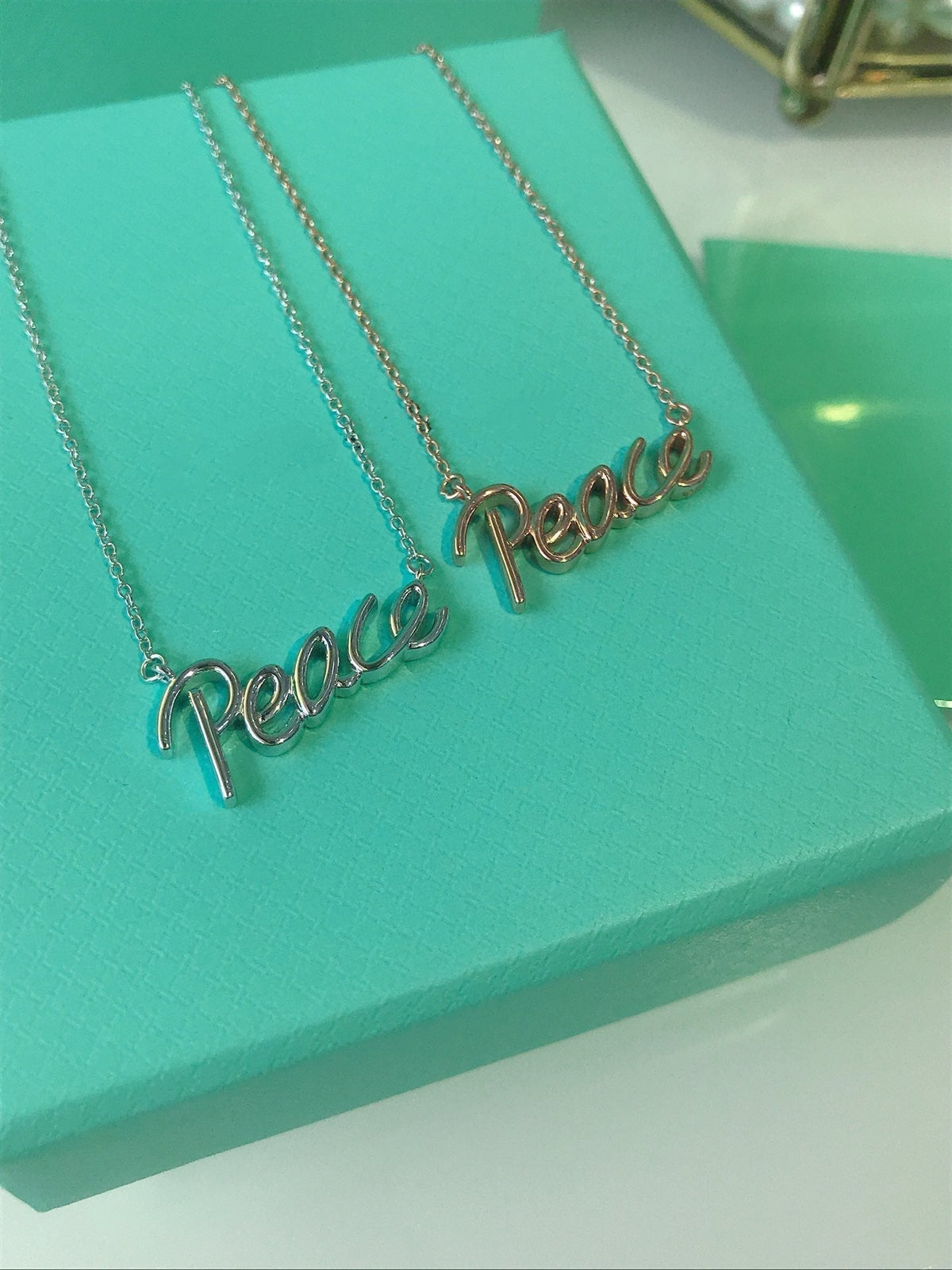 [⭐Sparkve Jewels]PEACE TEXT PEDANT NECKLACE