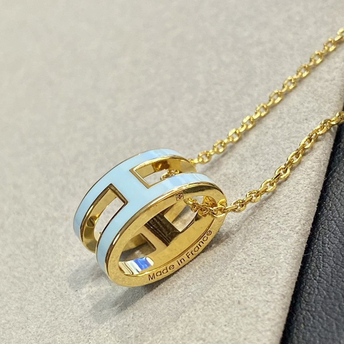 [⭐Sparkve]POP H LIGHT BLUE NECKLACE