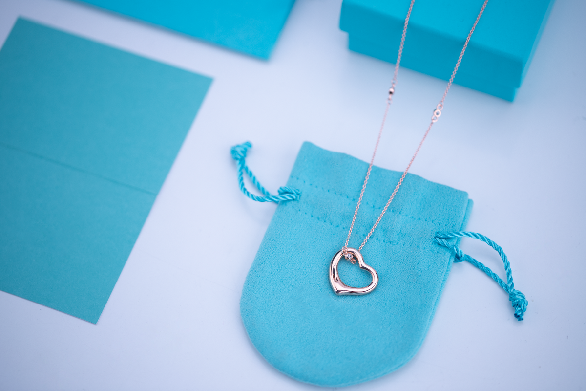 [⭐Sparkve Jewels]OPEN HEART PEDANT PINK GOLD NECKLACE