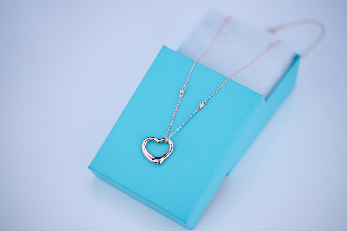 [⭐Sparkve Jewels]OPEN HEART PEDANT PINK GOLD NECKLACE