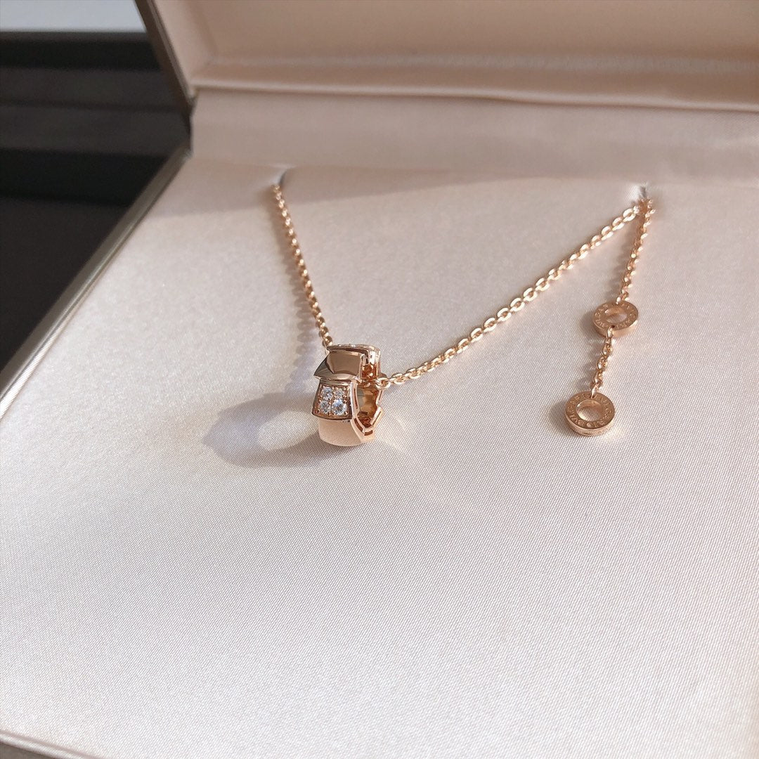 [⭐Sparkve]SERPENTI PEDANT DIAMOND PINK GOLD NECKLACE