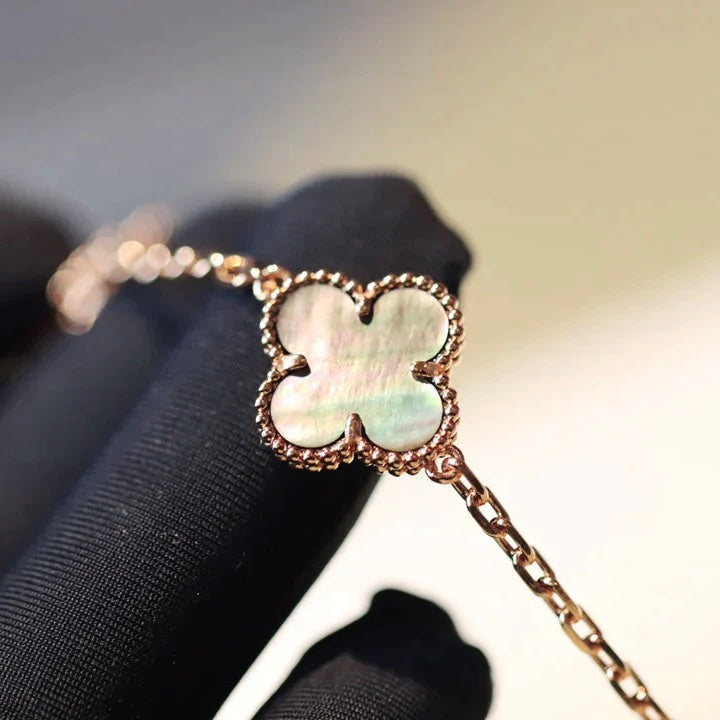 [⭐Sparkve]CLOVER 20 MOTIFS DARK MOP DIAMOND  NECKLACE