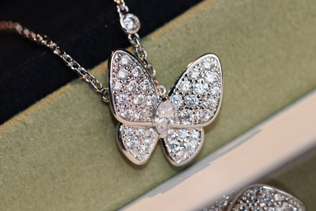 [⭐Sparkve]BUTTERFLY DIAMOND NECKLACE