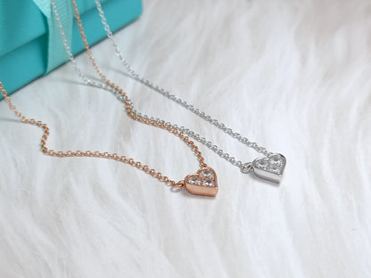 [⭐Sparkve Jewels]HEART 3 DIAMONDS PEDANT NECKLACE