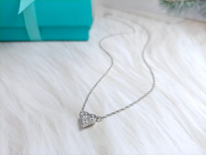 [⭐Sparkve Jewels]HEART 3 DIAMONDS PEDANT NECKLACE