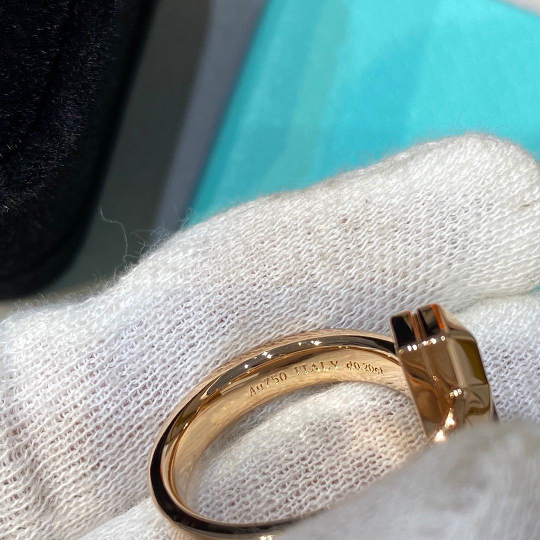 [⭐Sparkve Jewels]T WIRE MEDIUM DIAMOND RING