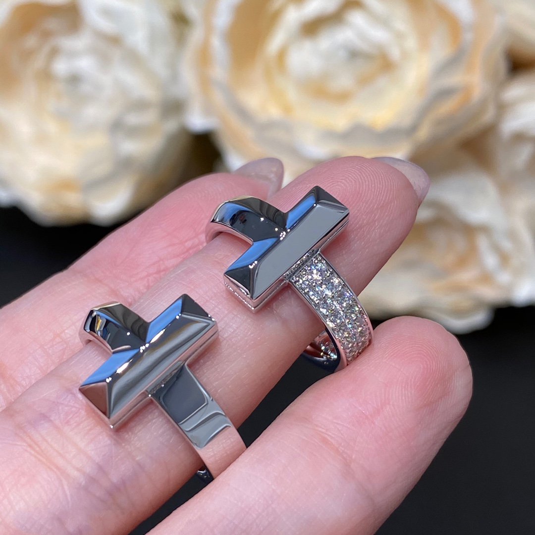 [⭐Sparkve Jewels]T WIRE MEDIUM DIAMOND RING