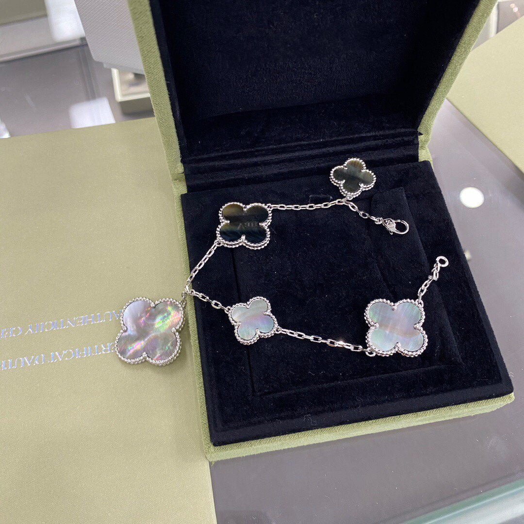 [⭐Sparkve]CLOVER 5 MOTIFS SIVLER DARK MOP BRACELET