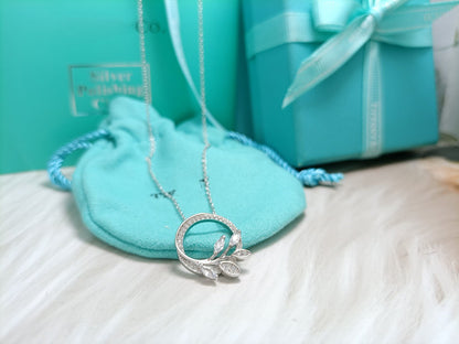 [⭐Sparkve Jewels]DIAMOND VINE CIRCLE PENDANT PLATINUM NECKLACE