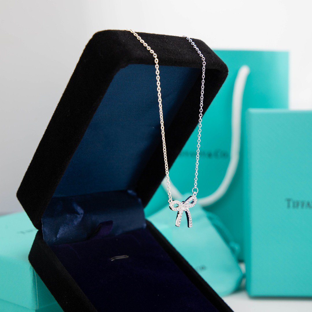 [⭐Sparkve Jewels]RIBBON NECKLACE BOW PENDANT DIAMOND CHARM CHAIN