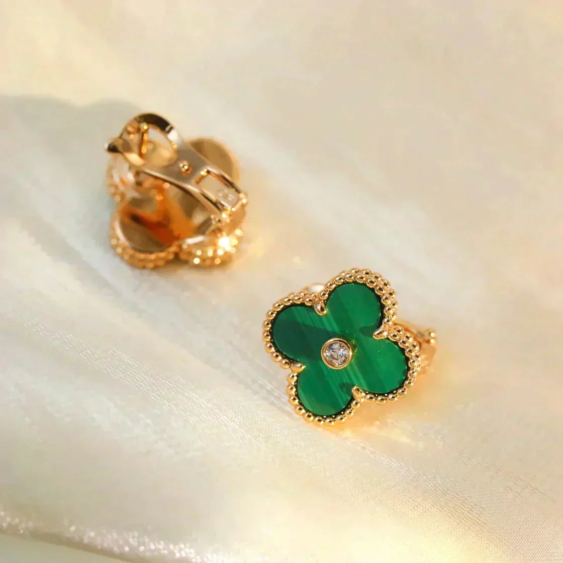 [⭐Sparkve]CLOVER MEDIUM 1 MOTIFS MALACHITE DIAMOND EARRINGS