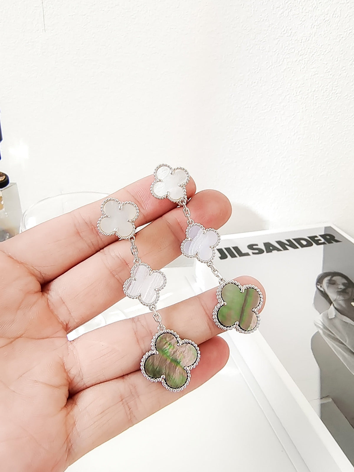 [⭐Sparkve]CLOVER 3 MOTIFS CHALCEDONY DARK MOP SILVER EARRINGS