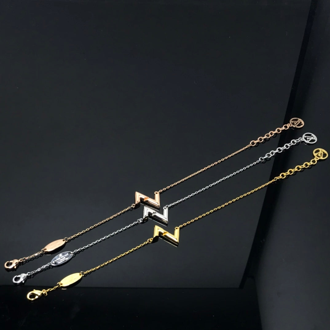 [⭐Sparkve]VOLT LV LOGO BRACELET