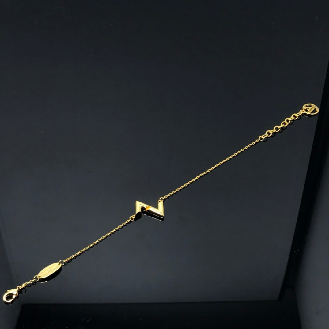[⭐Sparkve]VOLT LV LOGO BRACELET