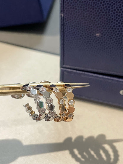 [⭐Sparkve]Hollow Design Four-Leaf Clover Flower Shape Ring