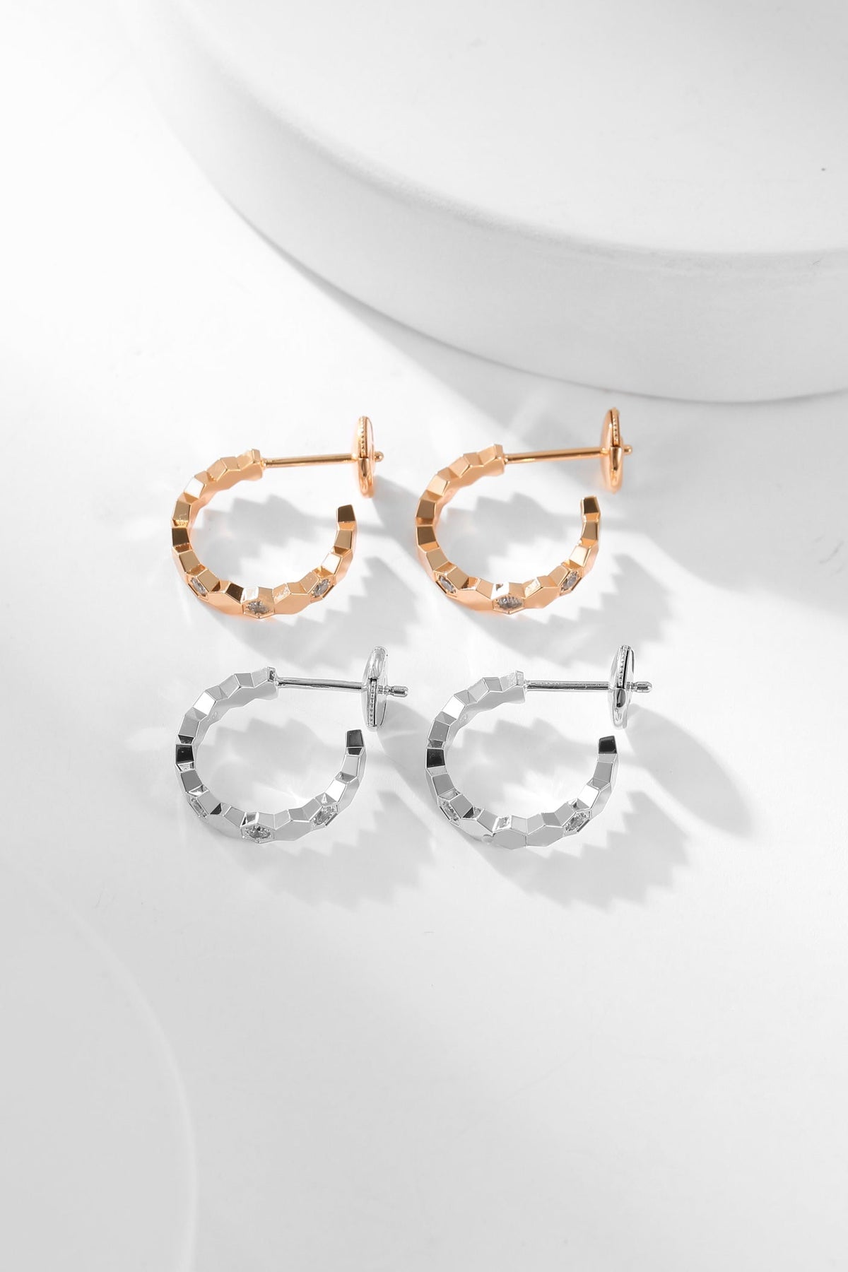 [⭐Sparkve]BEE LOVE DIAMOND HOOP EARRINGS