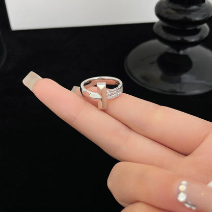[⭐Sparkve Jewels]T WIDE DIAMOND RING