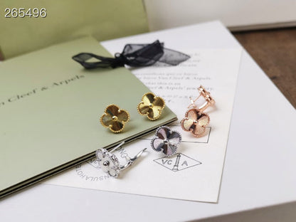 [⭐Sparkve]CLOVER MEDIUM STUD EARRINGS