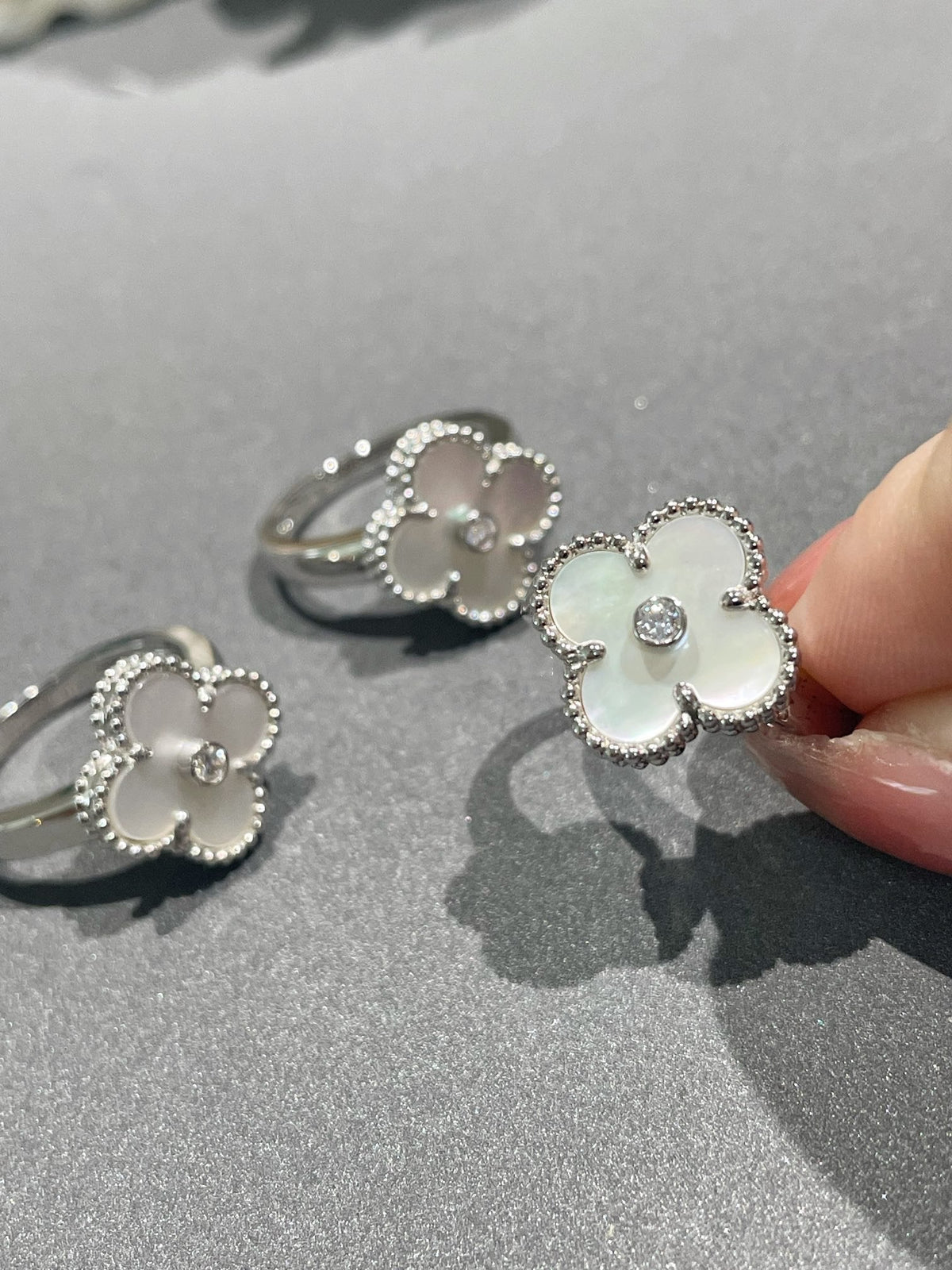 [⭐Sparkve]CLOVER SILVER MOP DIAMOND RING