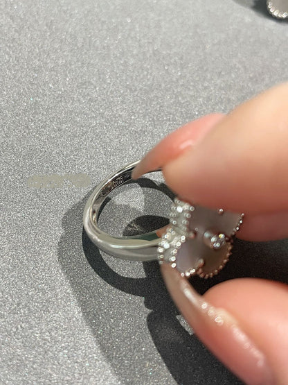[⭐Sparkve]CLOVER SILVER MOP DIAMOND RING