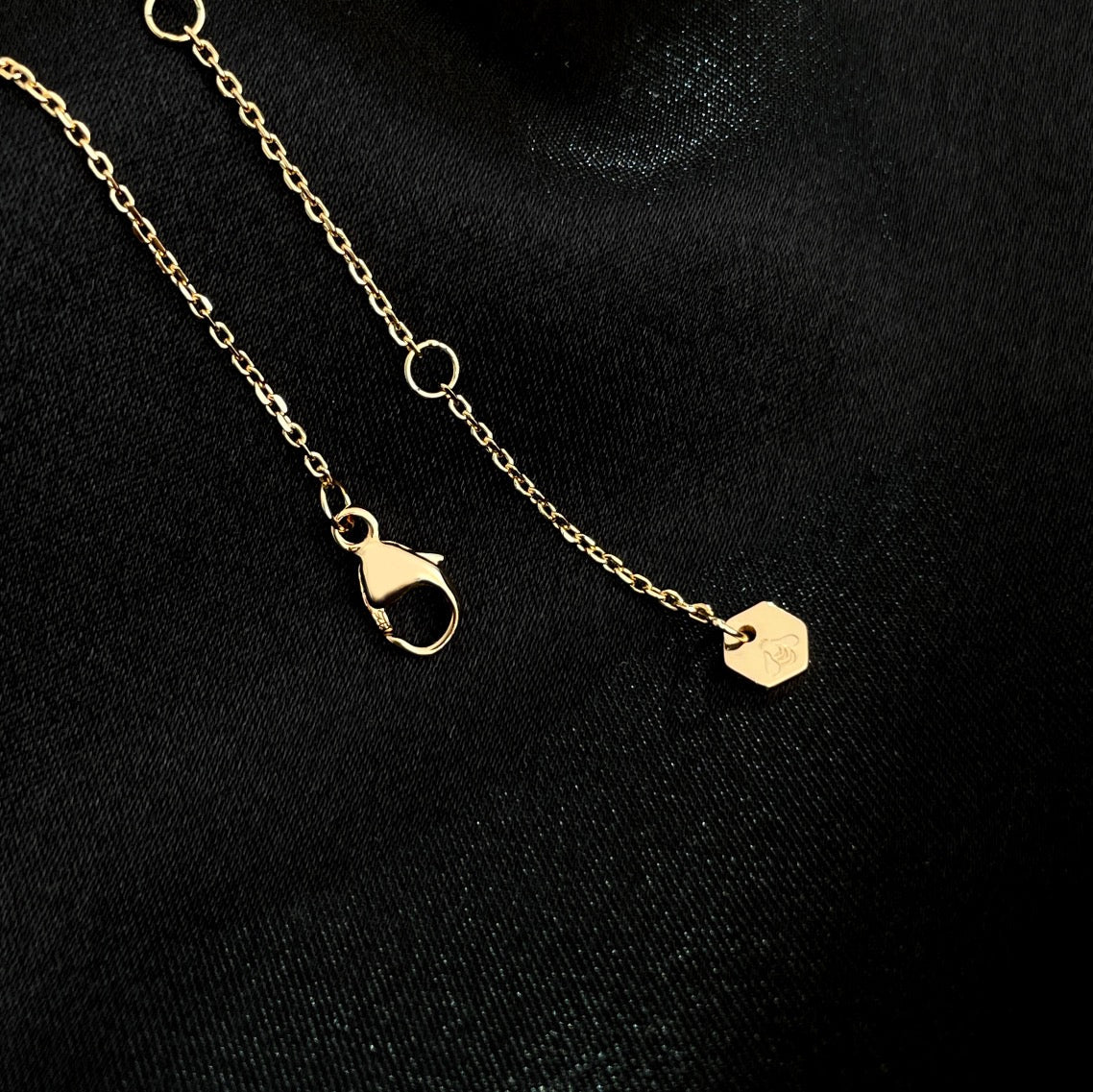 [⭐Sparkve]BEE MINI NECKLACE