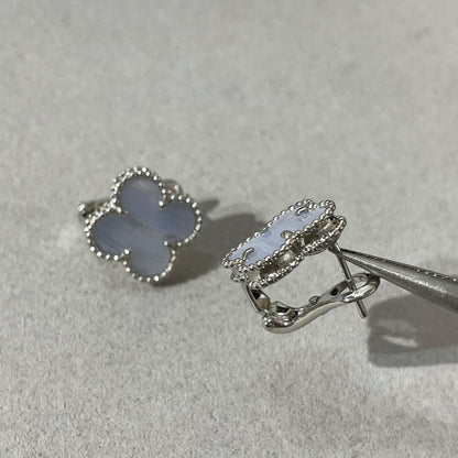 [⭐Sparkve]CLOVER CHALCEDONY SILVER STUD EARRINGS