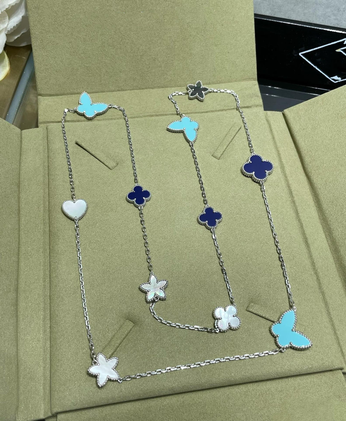 [⭐Sparkve]Sparkve CLOVER SILVER 11 MOTIF NECKLACE