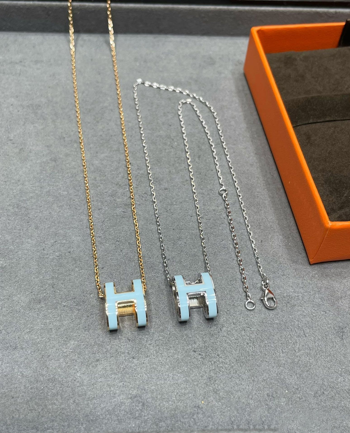 [⭐Sparkve]POP H SKY BLUE NECKLACE
